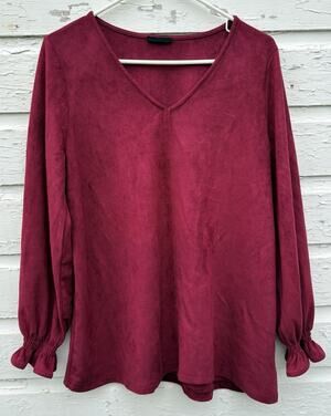 JOH Blouse Top Faux Suede Womens M Burgundy Red Stretch V-Neck Ruffle Cuff